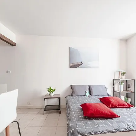 Centre-ville Senlis : super studio calme et cosy * Senlis (Oise)