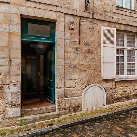 Centre-ville Senlis : super studio calme et cosy Appartement Senlis (Oise)