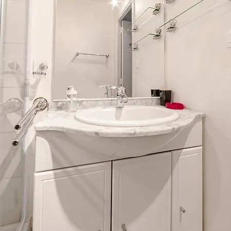 Centre-ville Senlis : super studio calme et cosy Appartement *